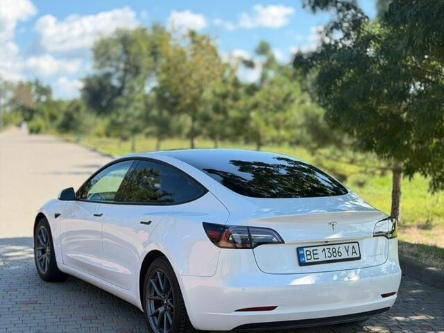 Білий Тесла Модель 3, об'ємом двигуна 0 л та пробігом 176 тис. км за 20500 $, фото 6 на Automoto.ua