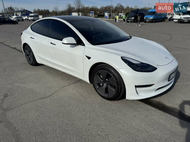Білий Тесла Модель 3, об'ємом двигуна 0 л та пробігом 181 тис. км за 18500 $, фото 2 на Automoto.ua