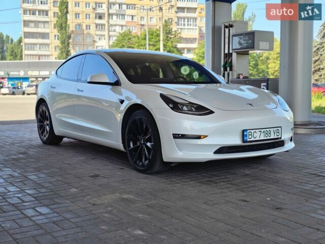 Белый Тесла Модель 3, объемом двигателя 0 л и пробегом 19 тыс. км за 21500 $, фото 16 на Automoto.ua