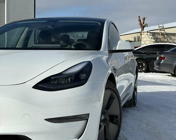 Білий Тесла Модель 3, об'ємом двигуна 0 л та пробігом 114 тис. км за 19500 $, фото 44 на Automoto.ua