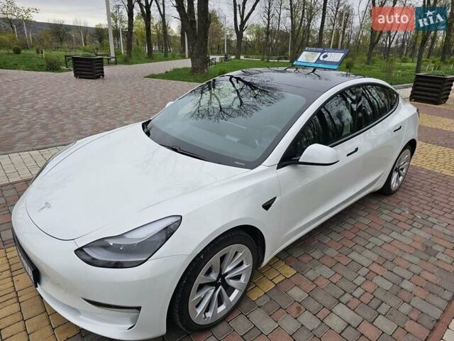 Білий Тесла Модель 3, об'ємом двигуна 0 л та пробігом 25 тис. км за 29000 $, фото 14 на Automoto.ua