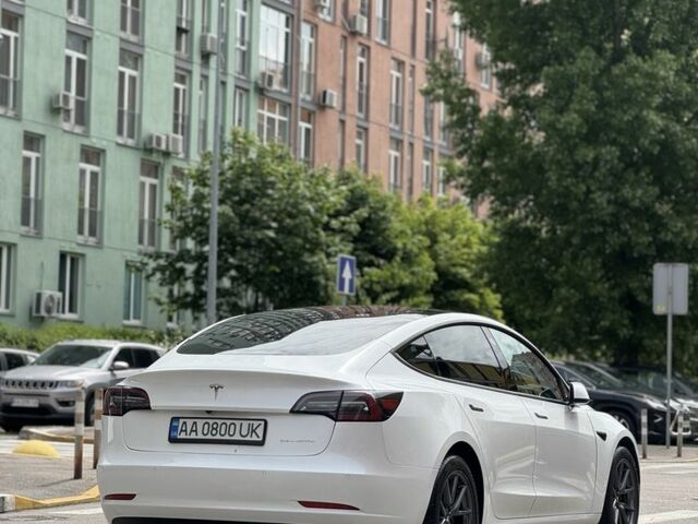 Белый Тесла Модель 3, объемом двигателя 0 л и пробегом 217 тыс. км за 15000 $, фото 4 на Automoto.ua