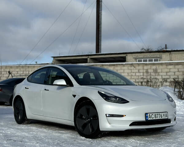 Білий Тесла Модель 3, об'ємом двигуна 0 л та пробігом 114 тис. км за 19500 $, фото 12 на Automoto.ua