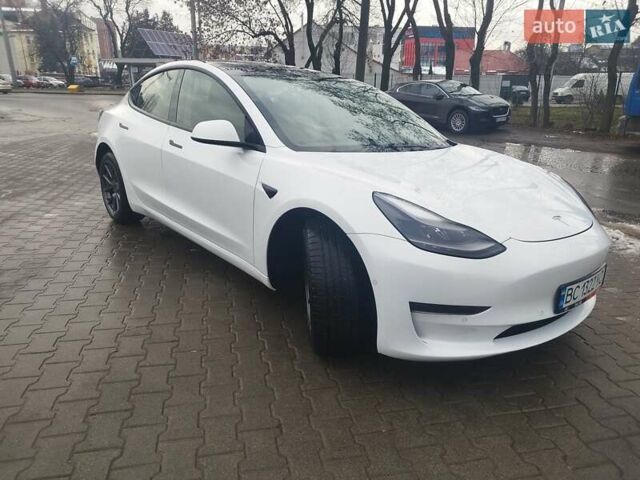 Білий Тесла Модель 3, об'ємом двигуна 0 л та пробігом 79 тис. км за 16200 $, фото 10 на Automoto.ua
