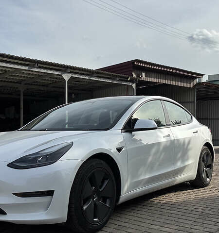 Білий Тесла Модель 3, об'ємом двигуна 0 л та пробігом 35 тис. км за 17600 $, фото 9 на Automoto.ua