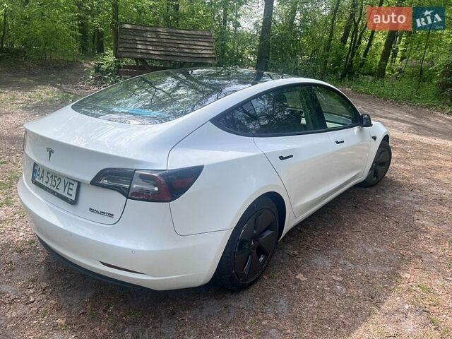 Белый Тесла Модель 3, объемом двигателя 0 л и пробегом 96 тыс. км за 17300 $, фото 6 на Automoto.ua