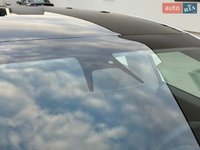 Белый Тесла Модель 3, объемом двигателя 0 л и пробегом 77 тыс. км за 14700 $, фото 8 на Automoto.ua