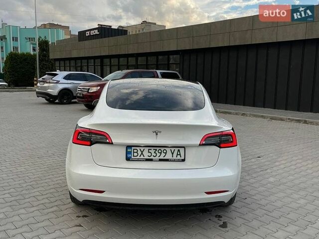 Белый Тесла Модель 3, объемом двигателя 0 л и пробегом 264 тыс. км за 14800 $, фото 8 на Automoto.ua