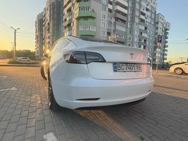 Білий Тесла Модель 3, об'ємом двигуна 0 л та пробігом 1 тис. км за 25000 $, фото 6 на Automoto.ua
