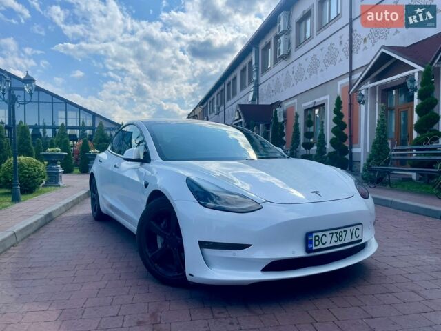Белый Тесла Модель 3, объемом двигателя 0 л и пробегом 85 тыс. км за 18300 $, фото 8 на Automoto.ua