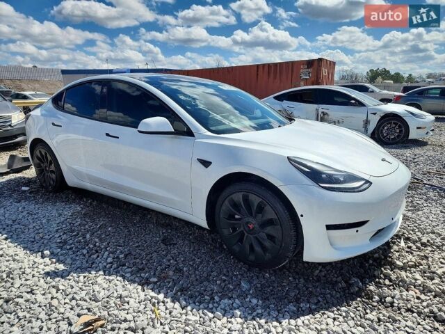 Білий Тесла Модель 3, об'ємом двигуна 0 л та пробігом 5 тис. км за 5000 $, фото 1 на Automoto.ua