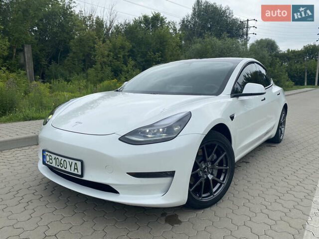Білий Тесла Модель 3, об'ємом двигуна 0 л та пробігом 44 тис. км за 23400 $, фото 23 на Automoto.ua