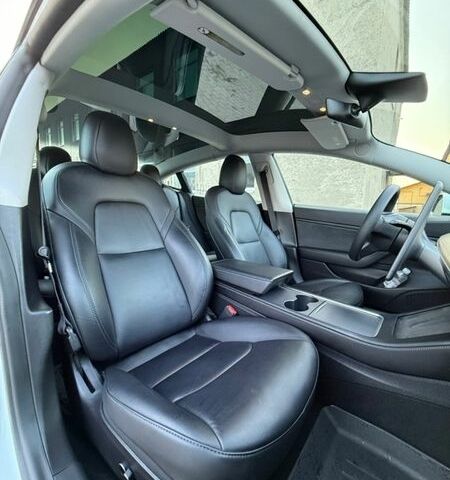 Белый Тесла Модель 3, объемом двигателя 0 л и пробегом 114 тыс. км за 20900 $, фото 37 на Automoto.ua