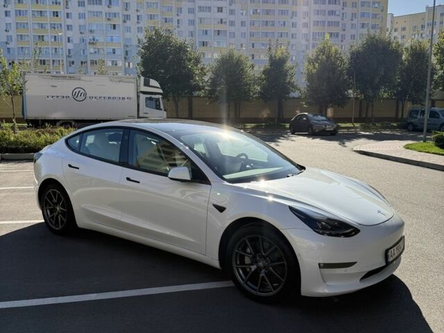 Білий Тесла Модель 3, об'ємом двигуна 0 л та пробігом 78 тис. км за 17500 $, фото 15 на Automoto.ua
