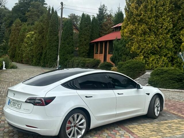 Білий Тесла Модель 3, об'ємом двигуна 0 л та пробігом 95 тис. км за 19000 $, фото 4 на Automoto.ua
