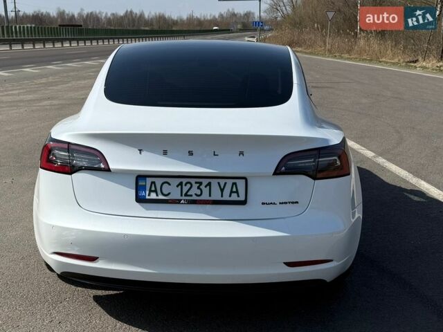 Белый Тесла Модель 3, объемом двигателя 0 л и пробегом 100 тыс. км за 19000 $, фото 6 на Automoto.ua