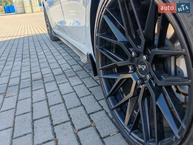 Білий Тесла Модель 3, об'ємом двигуна 0 л та пробігом 70 тис. км за 23500 $, фото 33 на Automoto.ua