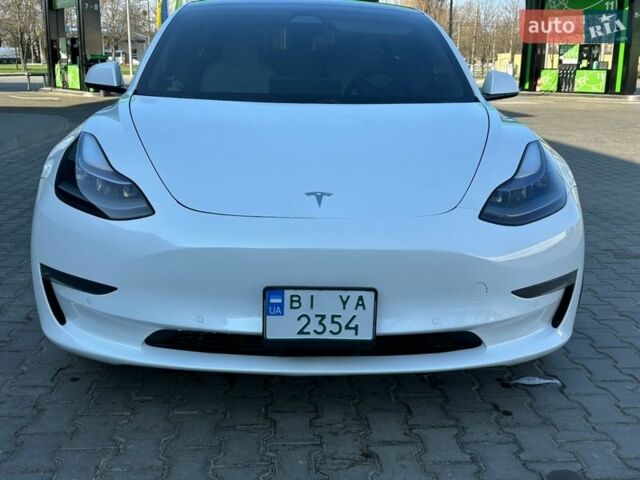 Білий Тесла Модель 3, об'ємом двигуна 0 л та пробігом 60 тис. км за 17000 $, фото 13 на Automoto.ua