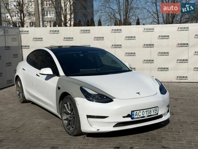 Белый Тесла Модель 3, объемом двигателя 0 л и пробегом 192 тыс. км за 12500 $, фото 3 на Automoto.ua