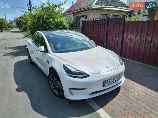 Белый Тесла Модель 3, объемом двигателя 0 л и пробегом 67 тыс. км за 19500 $, фото 22 на Automoto.ua