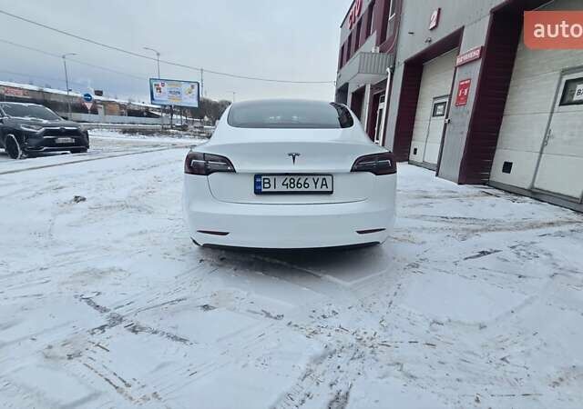 Белый Тесла Модель 3, объемом двигателя 0 л и пробегом 64 тыс. км за 22500 $, фото 6 на Automoto.ua
