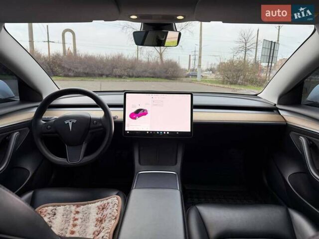 Белый Тесла Модель 3, объемом двигателя 0 л и пробегом 87 тыс. км за 20900 $, фото 35 на Automoto.ua
