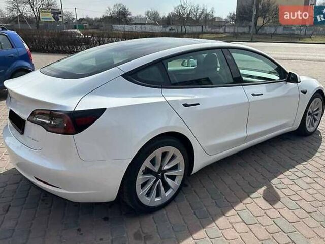 Белый Тесла Модель 3, объемом двигателя 0 л и пробегом 55 тыс. км за 18000 $, фото 4 на Automoto.ua
