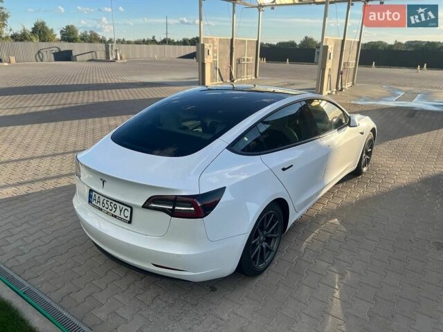 Белый Тесла Модель 3, объемом двигателя 0 л и пробегом 129 тыс. км за 17900 $, фото 20 на Automoto.ua