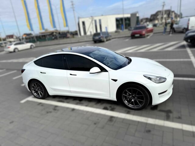 Тесла Модель 3 2021 у Луцьку на Automoto.ua Білий Тесла Модель 3, об'ємом двигуна 0 л та пробігом 170 тис. км за 18500 $, фото 5 на Automoto.ua