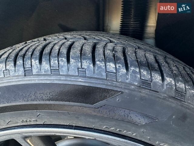 Білий Тесла Модель 3, об'ємом двигуна 0 л та пробігом 65 тис. км за 17950 $, фото 12 на Automoto.ua