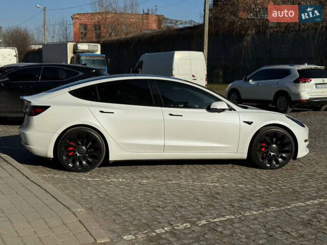 Белый Тесла Модель 3, объемом двигателя 0 л и пробегом 51 тыс. км за 24300 $, фото 7 на Automoto.ua