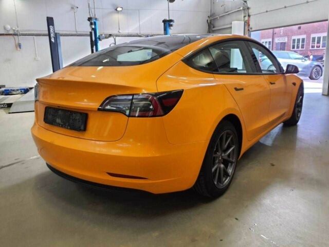 Тесла Модель 3 2021 у Києві на Automoto.ua Білий Тесла Модель 3, об'ємом двигуна 0 л та пробігом 80 тис. км за 13600 $, фото 2 на Automoto.ua