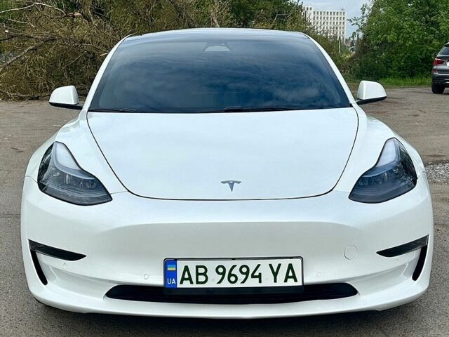 Белый Тесла Модель 3, объемом двигателя 0 л и пробегом 152 тыс. км за 18900 $, фото 11 на Automoto.ua