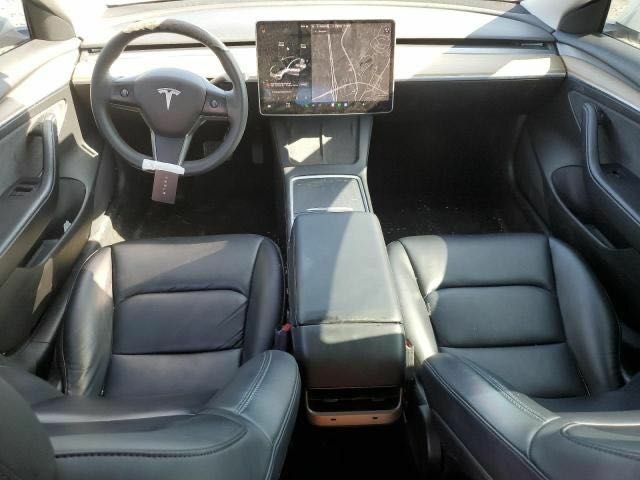 Білий Тесла Модель 3, об'ємом двигуна 0 л та пробігом 119 тис. км за 13800 $, фото 2 на Automoto.ua