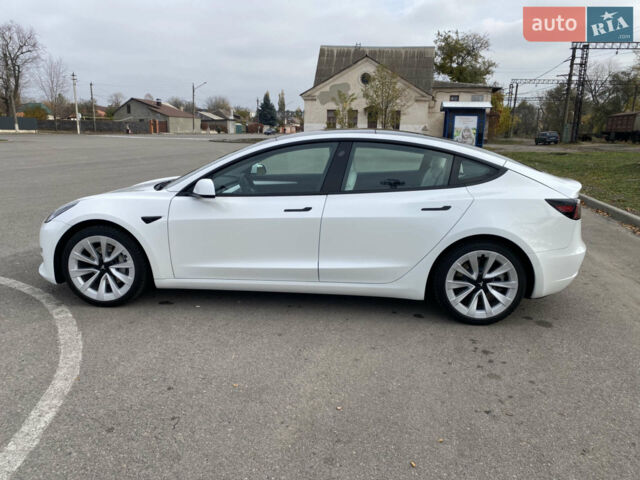 Білий Тесла Модель 3, об'ємом двигуна 0 л та пробігом 45 тис. км за 18600 $, фото 1 на Automoto.ua