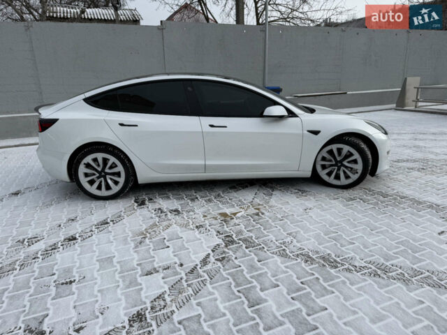 Білий Тесла Модель 3, об'ємом двигуна 0 л та пробігом 260 тис. км за 19500 $, фото 9 на Automoto.ua