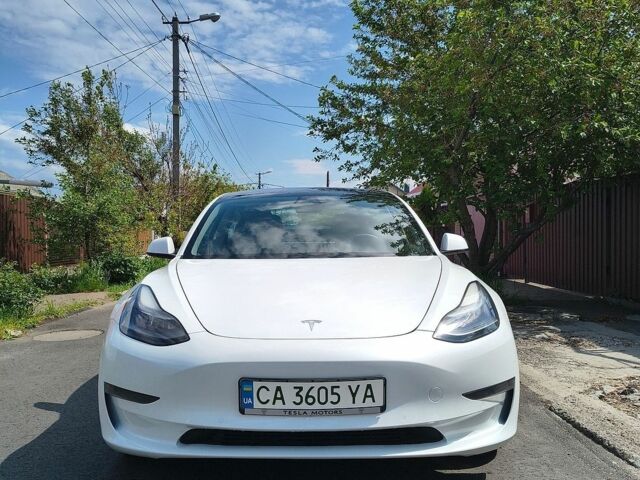 Белый Тесла Модель 3, объемом двигателя 0 л и пробегом 67 тыс. км за 19500 $, фото 15 на Automoto.ua