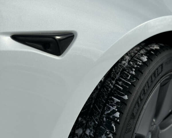 Білий Тесла Модель 3, об'ємом двигуна 0 л та пробігом 114 тис. км за 19500 $, фото 17 на Automoto.ua