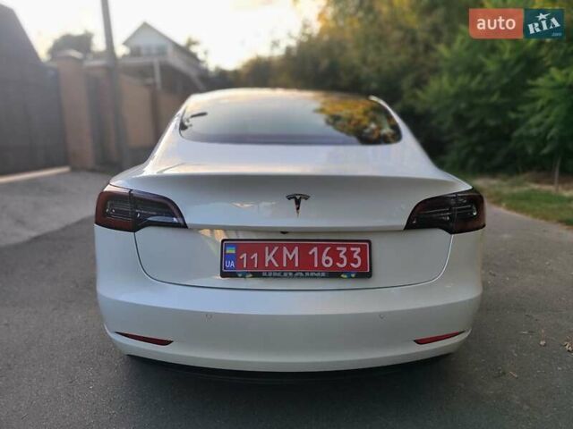 Білий Тесла Модель 3, об'ємом двигуна 0 л та пробігом 78 тис. км за 16999 $, фото 1 на Automoto.ua