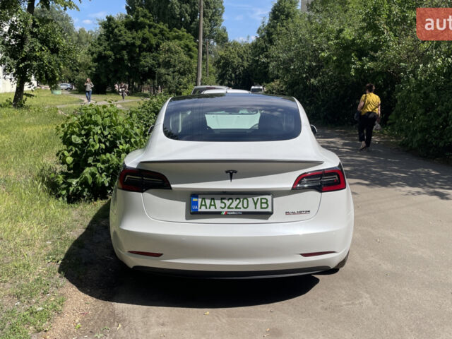 Білий Тесла Модель 3, об'ємом двигуна 0 л та пробігом 66 тис. км за 24900 $, фото 44 на Automoto.ua