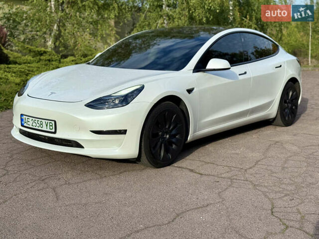 Белый Тесла Модель 3, объемом двигателя 0 л и пробегом 67 тыс. км за 22000 $, фото 16 на Automoto.ua