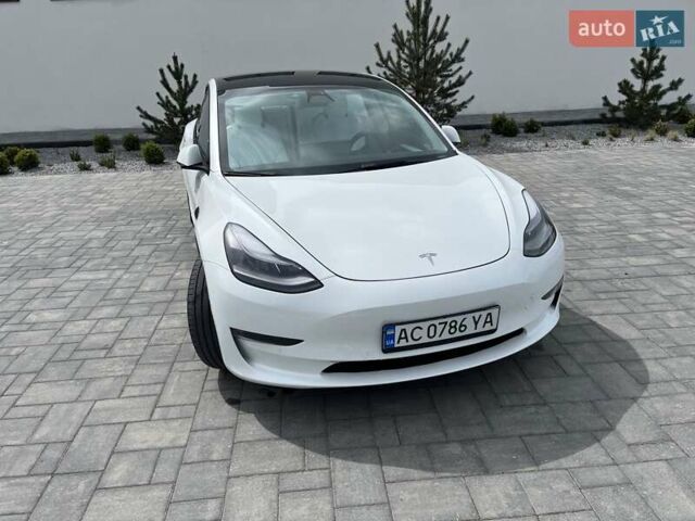 Білий Тесла Модель 3, об'ємом двигуна 0 л та пробігом 47 тис. км за 22100 $, фото 33 на Automoto.ua