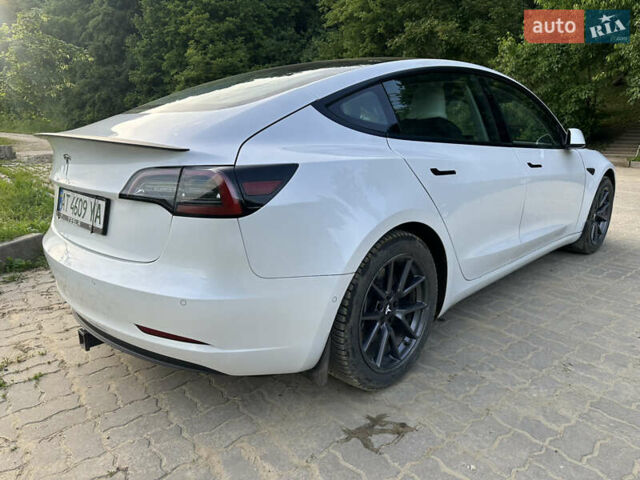 Белый Тесла Модель 3, объемом двигателя 0 л и пробегом 126 тыс. км за 15000 $, фото 13 на Automoto.ua