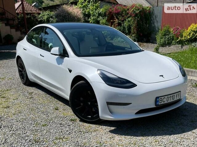 Білий Тесла Модель 3, об'ємом двигуна 0 л та пробігом 69 тис. км за 22500 $, фото 19 на Automoto.ua