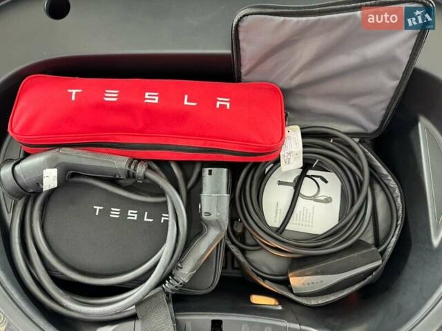 Белый Тесла Модель 3, объемом двигателя 0 л и пробегом 45 тыс. км за 29000 $, фото 20 на Automoto.ua