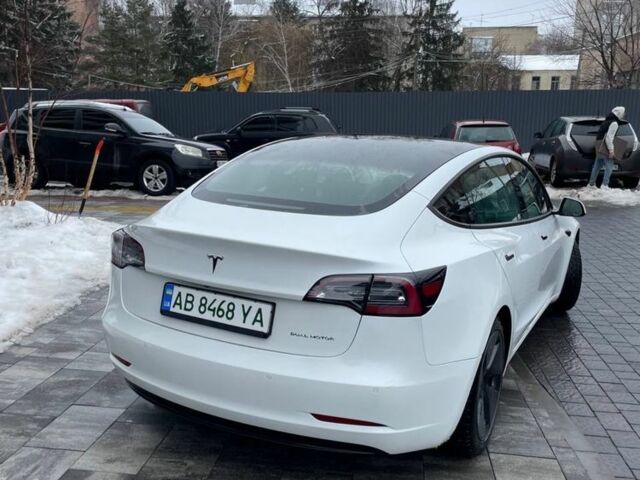 Белый Тесла Модель 3, объемом двигателя 0 л и пробегом 146 тыс. км за 19000 $, фото 2 на Automoto.ua