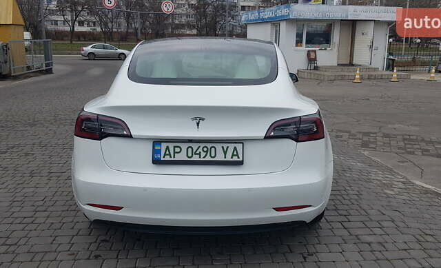 Белый Тесла Модель 3, объемом двигателя 0 л и пробегом 26 тыс. км за 23500 $, фото 4 на Automoto.ua
