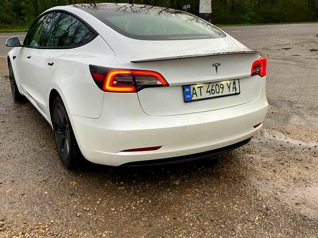 Білий Тесла Модель 3, об'ємом двигуна 0 л та пробігом 120 тис. км за 16500 $, фото 4 на Automoto.ua