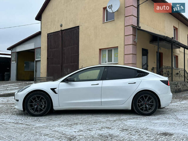 Білий Тесла Модель 3, об'ємом двигуна 0 л та пробігом 181 тис. км за 13500 $, фото 6 на Automoto.ua