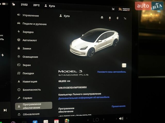 Белый Тесла Модель 3, объемом двигателя 0 л и пробегом 68 тыс. км за 16999 $, фото 28 на Automoto.ua